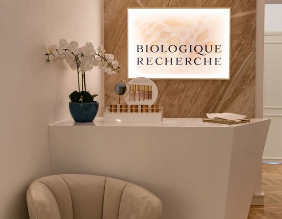 Obklad - M 1882 - komerční prostory v Praze