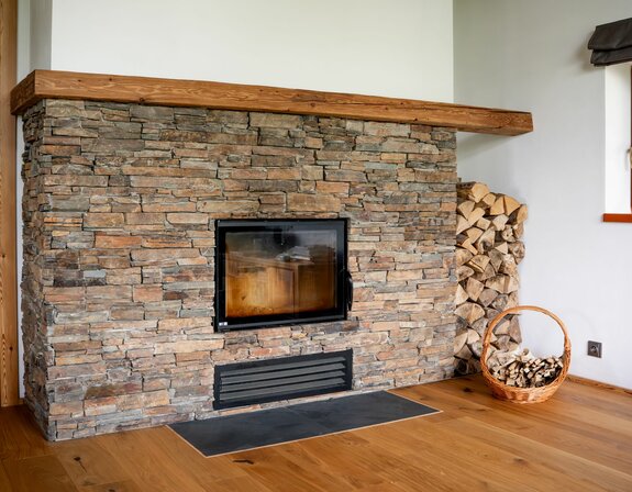 N 3002 hrubý na síti + N 3151 - Chalet Resorts